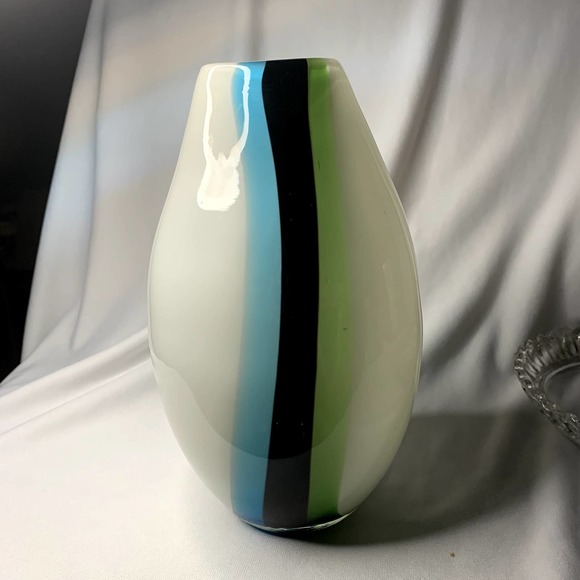 VTG MCM Hand Blown Cased Art Sakasi Glass Vase - Picture 1 of 3